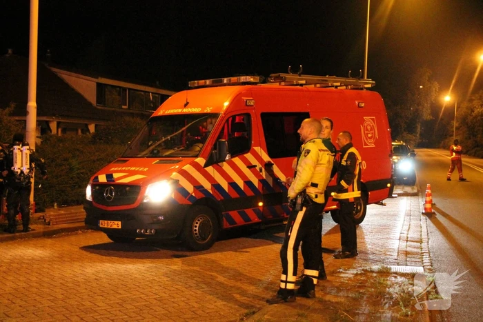 Grote zoekactie naar mogelijk voertuig in water