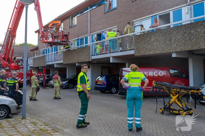 Buurman steekt man neer na ruzie over geluidsoverlast