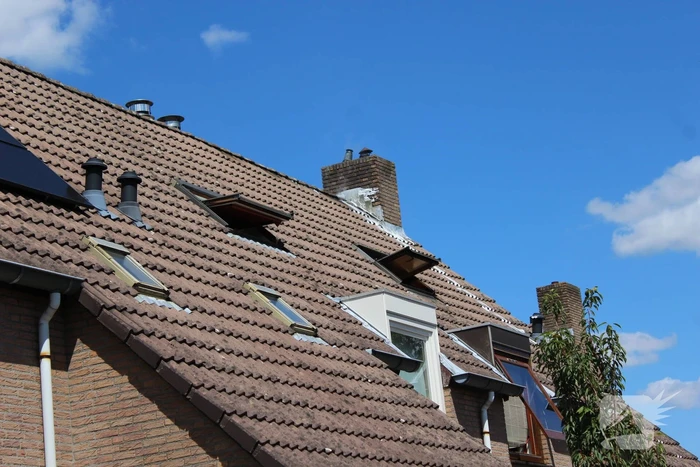 Woning loopt grote schade op na brand