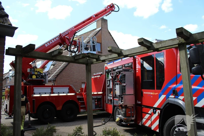 Woning loopt grote schade op na brand