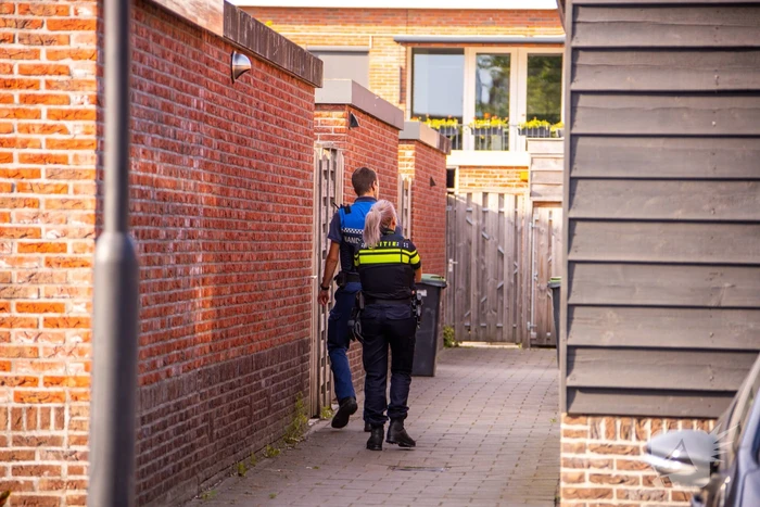 Scooterrijder slaat op de vlucht na verkeersongeval