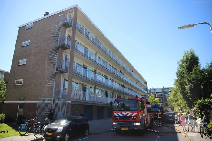 Brand op derde verdieping van flatgebouw