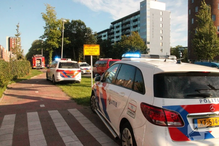 Vrouw gewond bij woningbrand