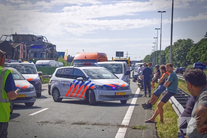 Verkeerschaos na crash met auto