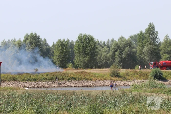 Grote natuurbrand gaat gepaard met veel rook