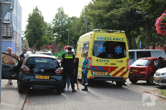 Gewonde bij verkeersongeval met auto