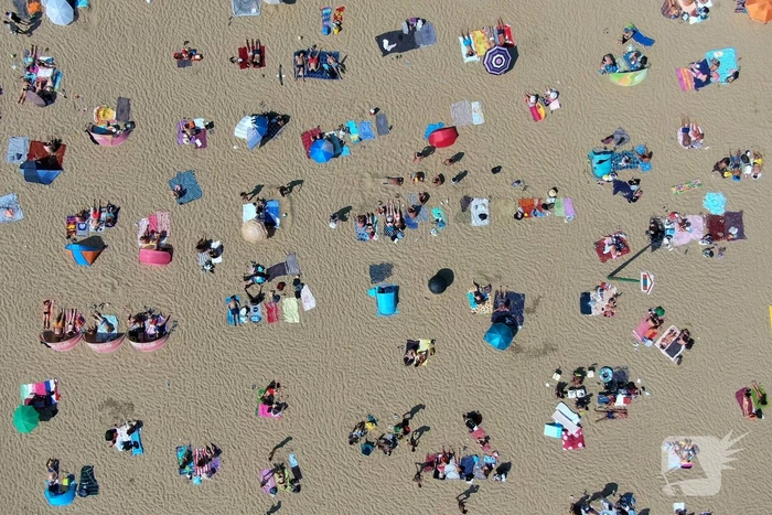 Drukte op het strand van Scheveningen