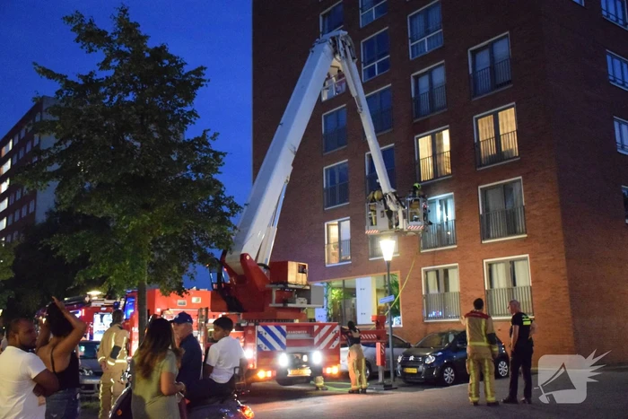 Smeulende sigaret zorgt voor brandweer inzet