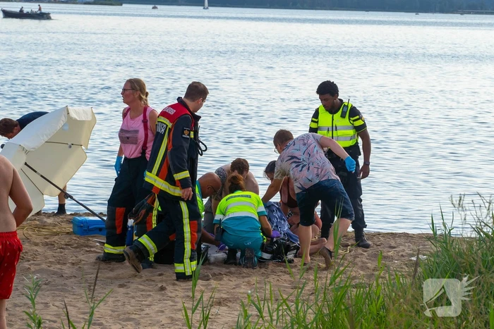 Kind van 7 jaar levenloos uit het water gehaald