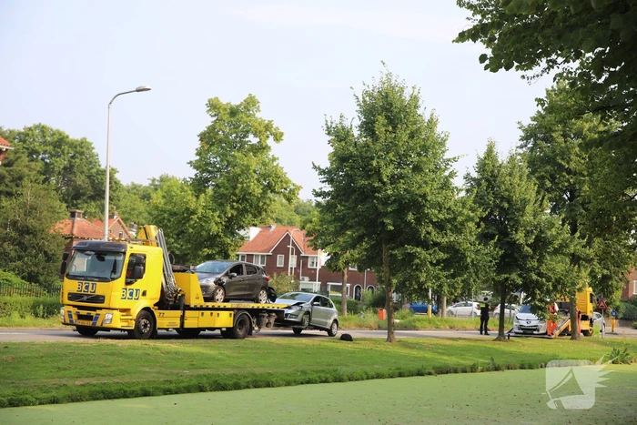Meerdere voertuigen betrokken bij kop-staartbotsing