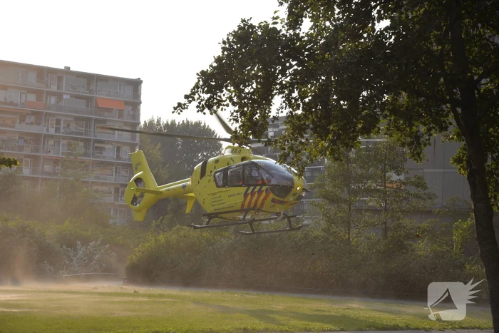 Persoon overleden na brand in flatwoning