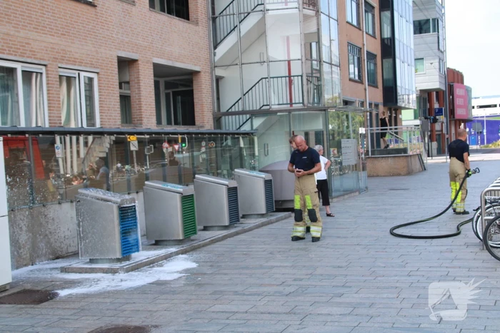Brand in ondergrondse container
