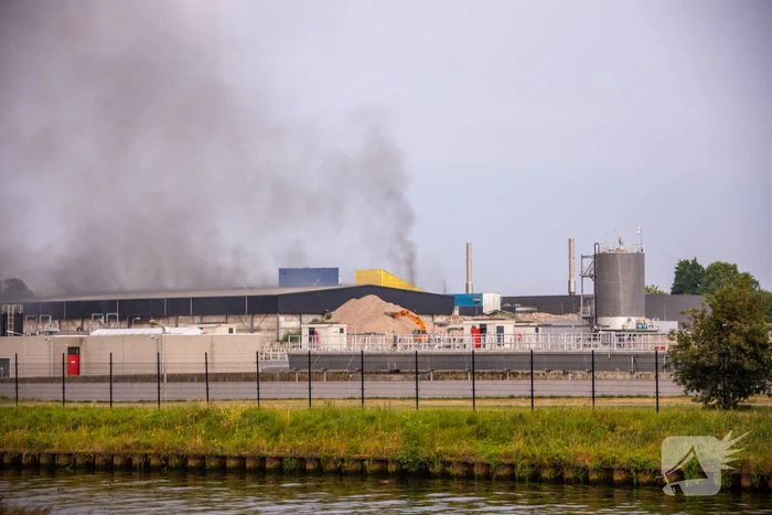 Grote brand bij Hartog Containers