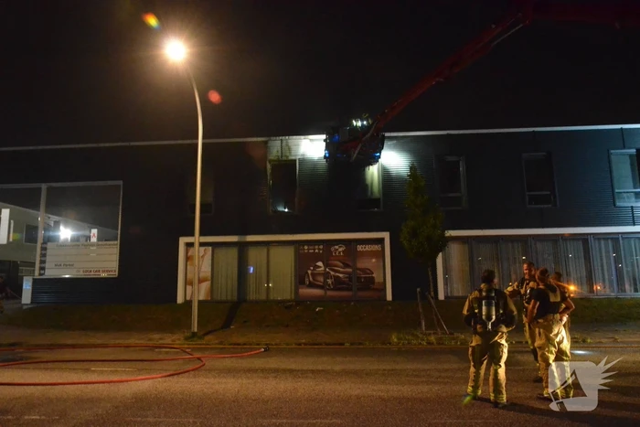 Grote brand in bedrijfspand