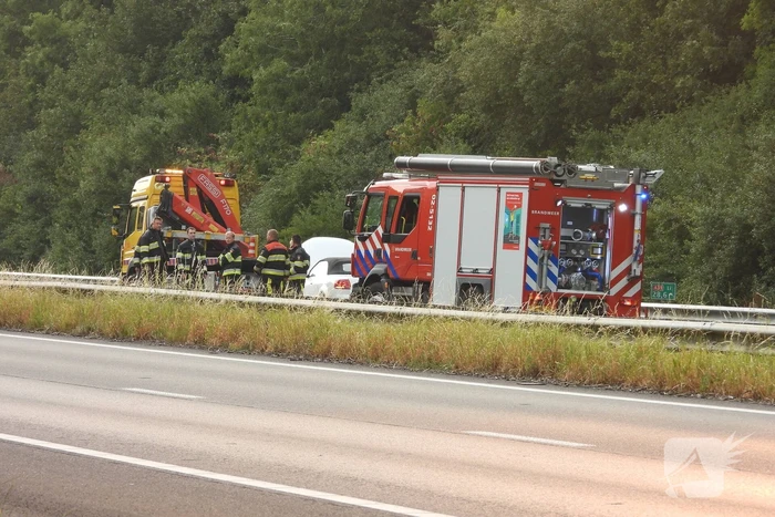Autobrand blijkt pechgeval op snelweg