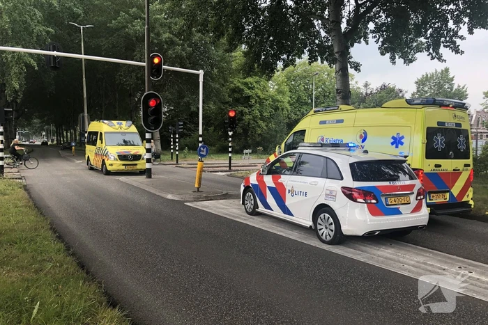 Mountainbiker gewond na aanrijding met auto