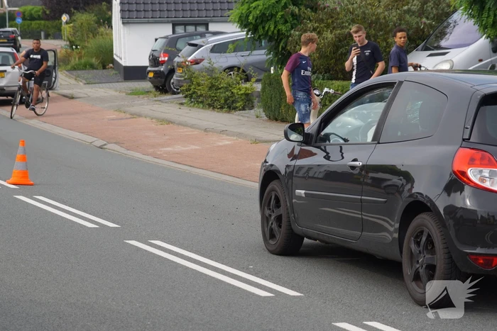 Wielrenner gewond bij kop-staartbotsing