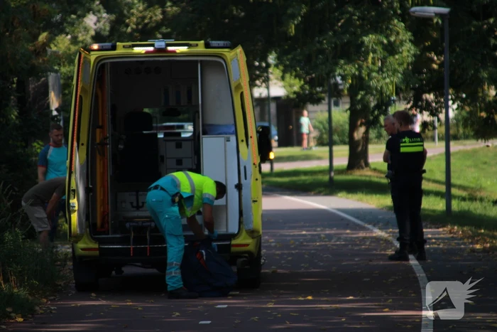 Agenten stabiliseren nek van slachtoffer