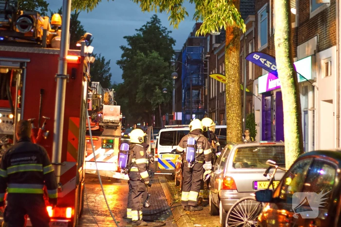Veel rook bij brand in woning