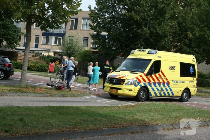 Fietser raakt gewond bij aanrijding met auto in Parkwijk