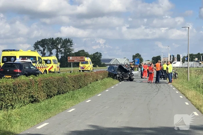 Motorrijder overleden bij frontale aanrijding met auto
