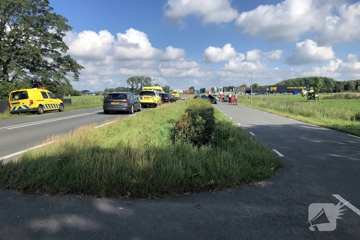 Motorrijder overleden bij frontale aanrijding met auto