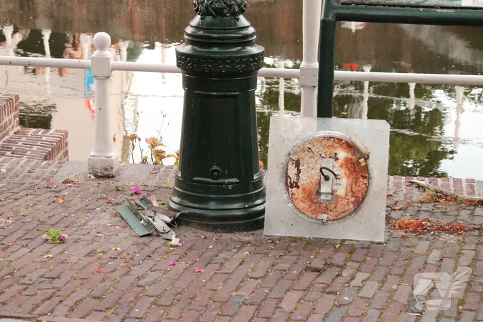 Hoogwerker zorgt voor schade