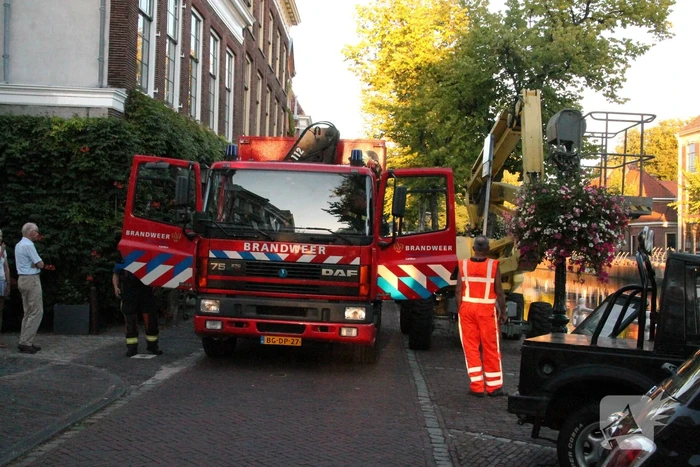 Hoogwerker zorgt voor schade