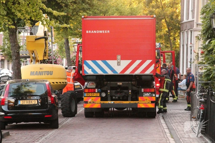 Hoogwerker zorgt voor schade
