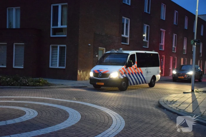 Veel politie op straat na oproep tot rellen