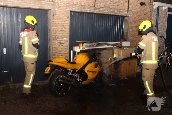 Flinke schade aan motor door brand