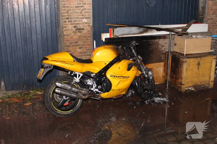 Flinke schade aan motor door brand