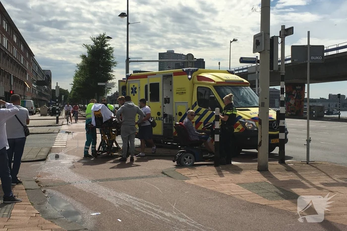 Scooterrijder raakt gewond bij val op fietspad