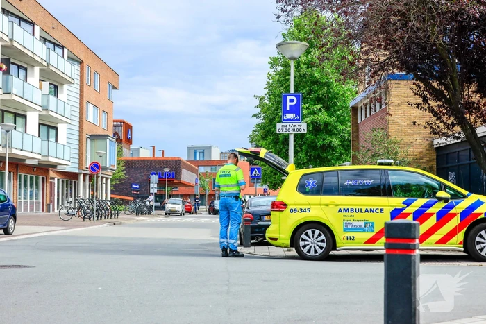 Vrouw aangereden door personenauto