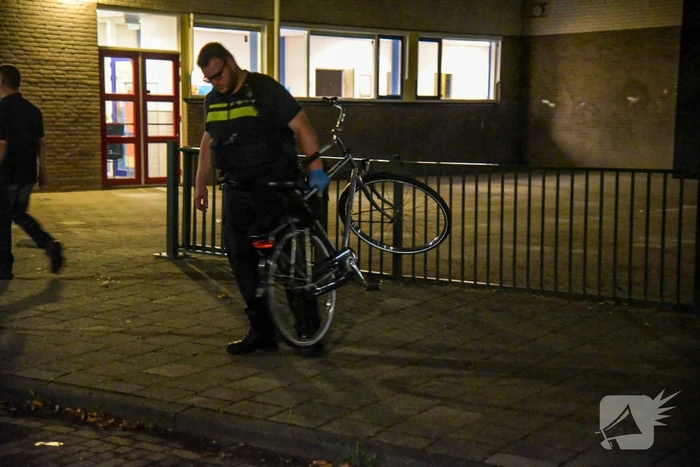 Twee personen aangehouden na inbraak bij basisschool De Parel
