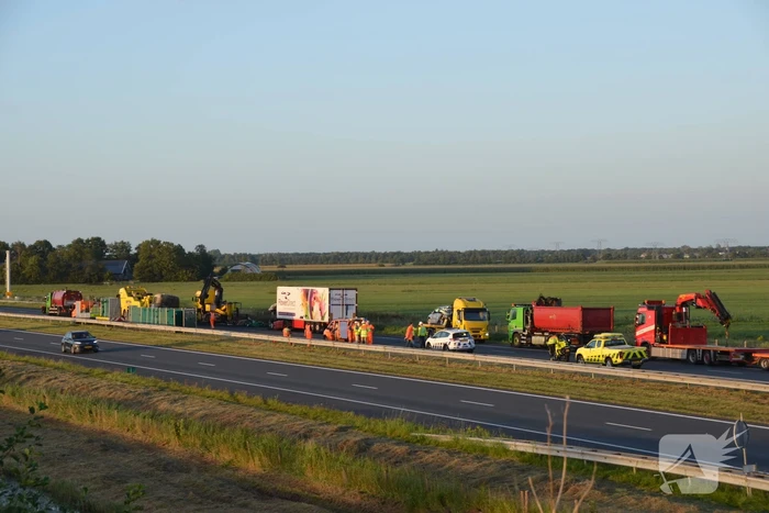 Persoon overleden bij zeer ernstig verkeersongeval