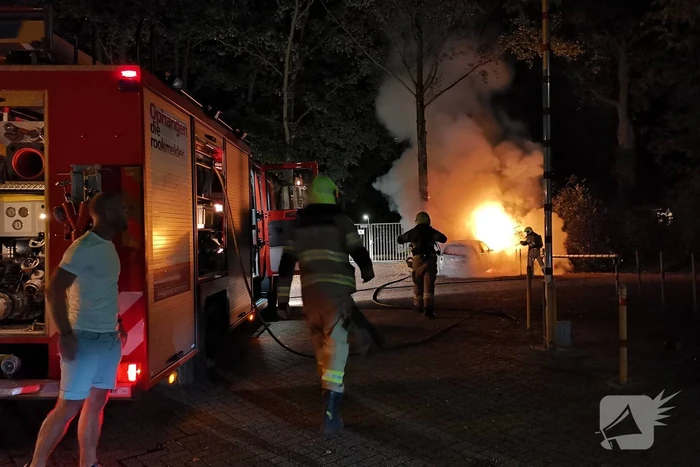 Gestolen auto volledig uitgebrand