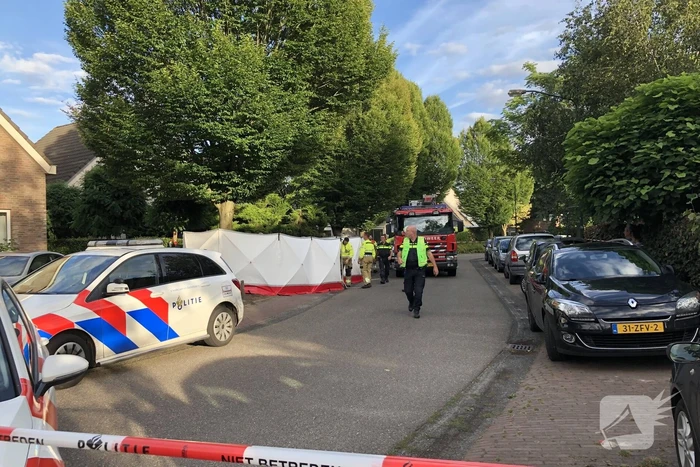Overleden persoon aangetroffen in woning