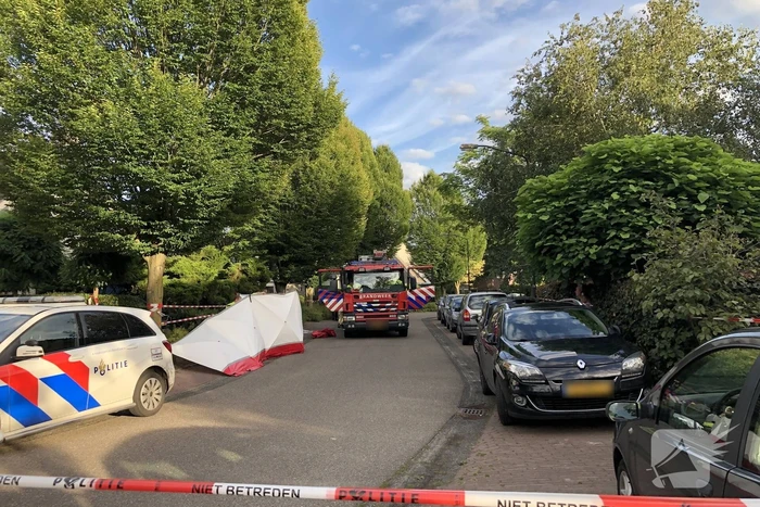 Overleden persoon aangetroffen in woning