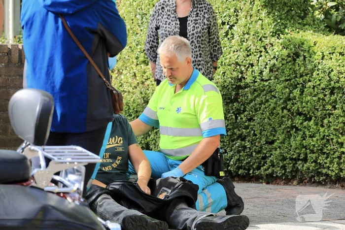 Motorrijder gewond bij verkeersongeval