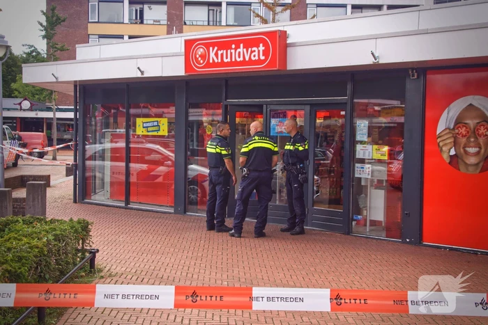 Verdachten slaan op de vlucht na overval Kruidvat