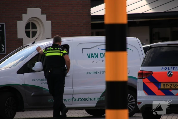 Twee personen aangehouden na winkeldiefstal