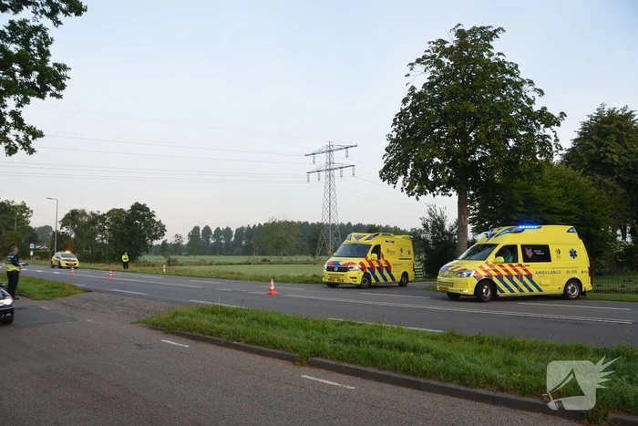 Auto op de kop, bestuurder spoorloos
