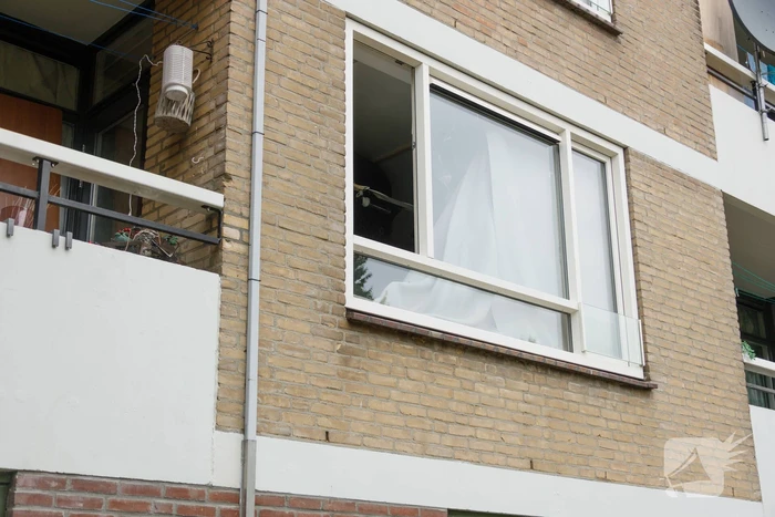 Hennepkwekerij aangetroffen in flatwoning