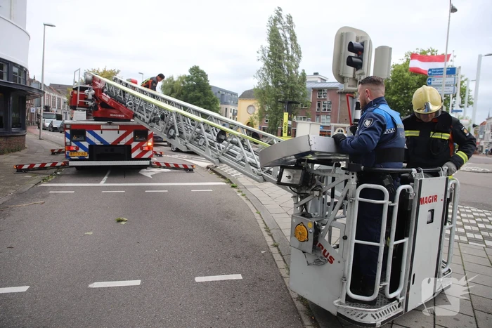 Loshangende bewegwijzeringsbord verwijderd bij storm Francis