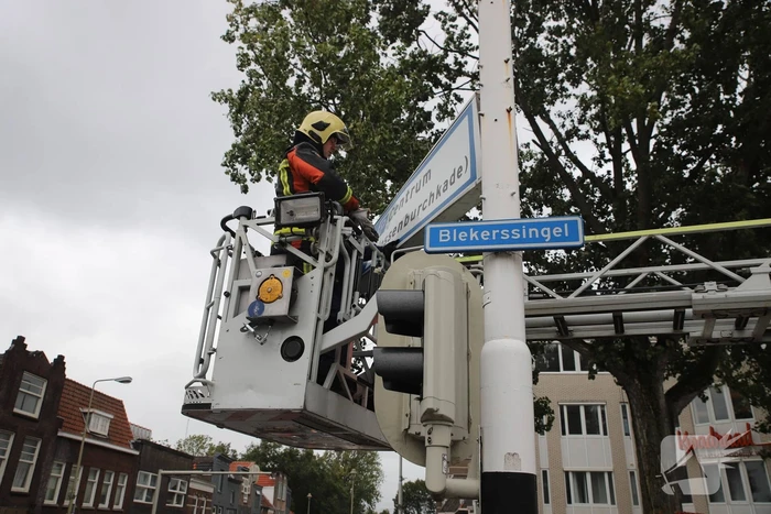 Loshangende bewegwijzeringsbord verwijderd bij storm Francis