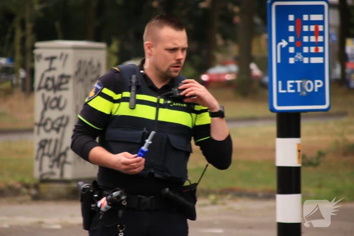 Veel schade bij verkeersongeval met drie auto's