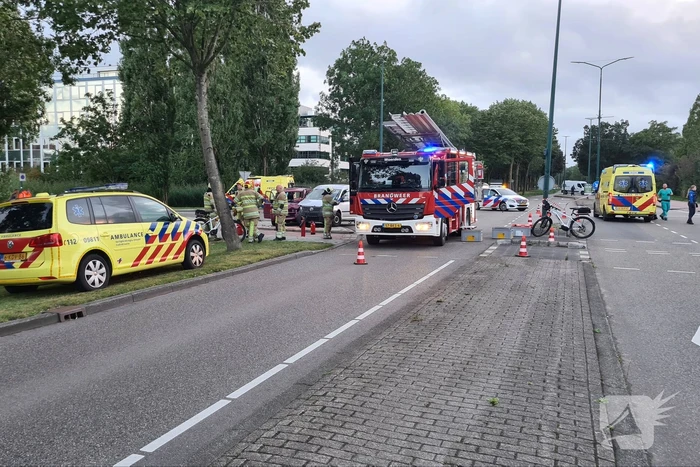 Twee zwaargewonden bij ernstig verkeersongeval