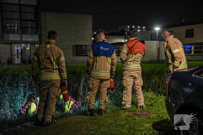Gedumpte scooter in sloot aangetroffen