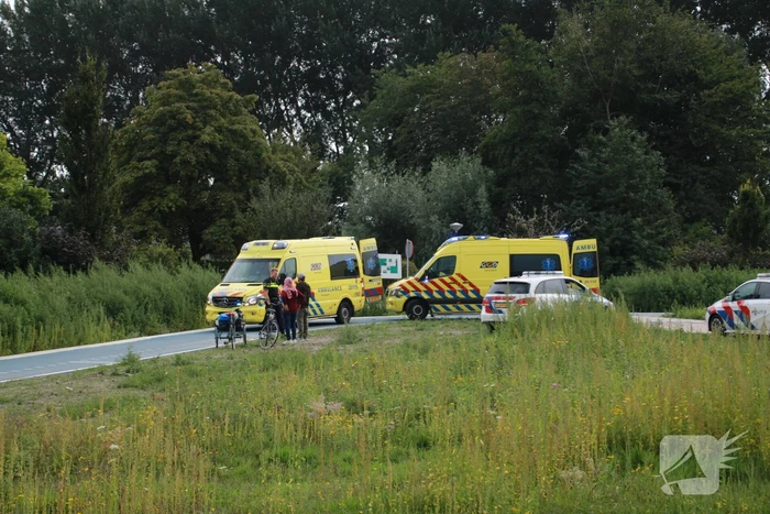 Traumahelikopter landt voor incident bij hoogspanningsmast